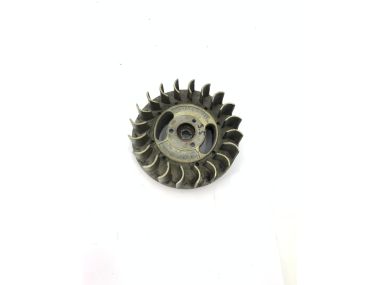 USED: Yamaha / Mariner 3.5 HP AC Flywheel FBG-1AR PAT