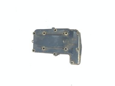 USED: YAMAHA Outer exhaust cover 664- / 695-