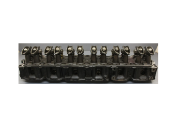 USED: Mercruiser Cylinder head 165 hp 6-inline 4.1L 250 CID GM 331184